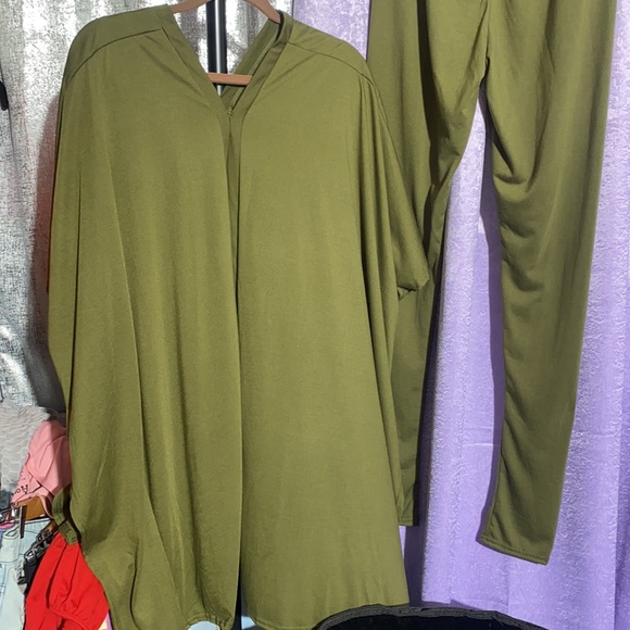 Stylish Oversized Top 2pc Set - Picture 4 of 5